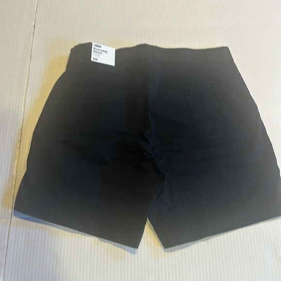 NWT Old Navy black everyday shorts mid rise zipper front pockets can be belted - Picture 5 of 11